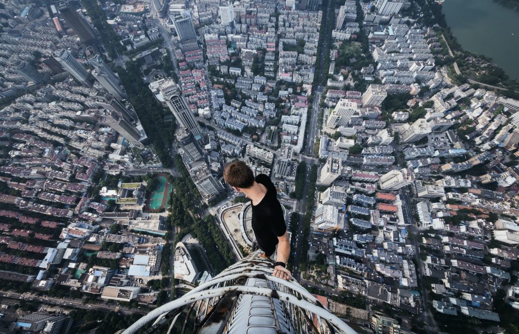 Dangerous selfies from heights