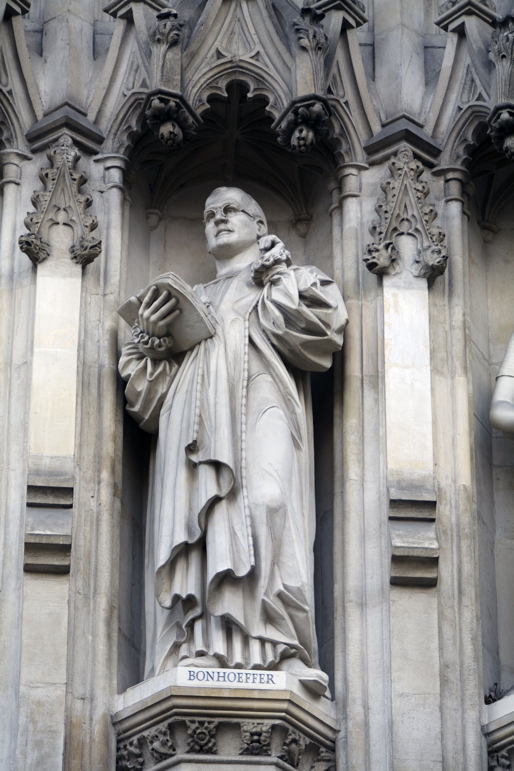 Statue of Christian martyr Dietrich Bonhoeffer,